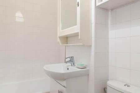 Apartament Pod Rozowa Swinka Appartamento Varsavia Esterno foto